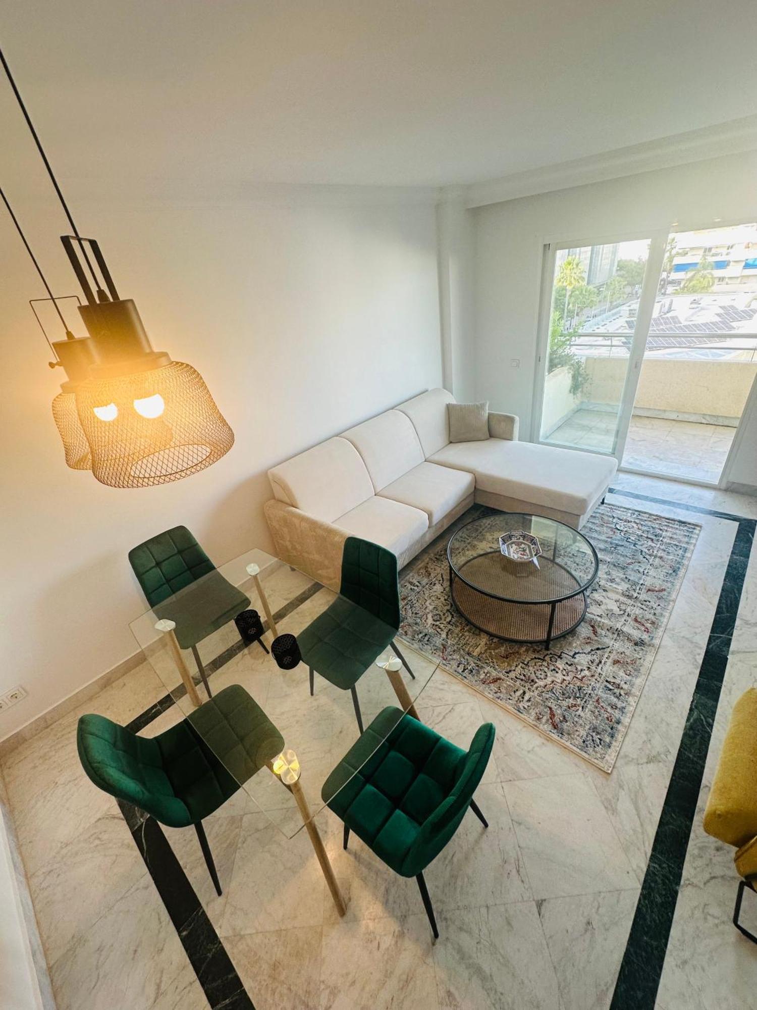 Appartamento Homelystay - Marbella, Marina Banus